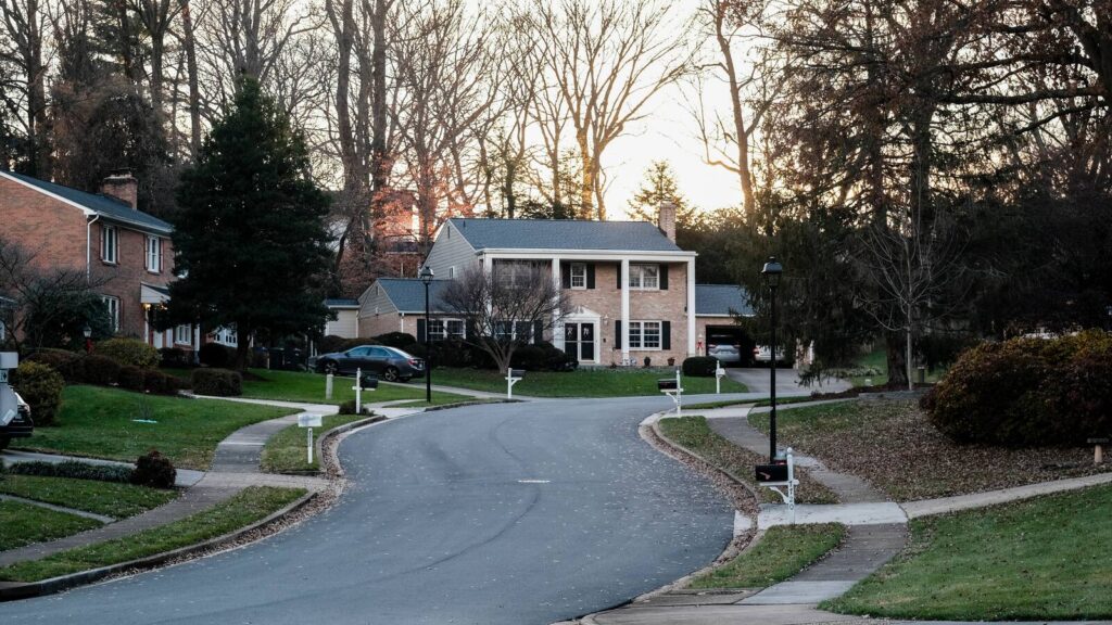 top-rated pool company McLean VA, pool service McLean, pool maintenance McLean VA, pool repairs McLean, McLean pool cleaning, pool renovation McLean, Great Falls Pools, family-owned pool company McLean, inground pool service McLean, Northern Virginia pool experts